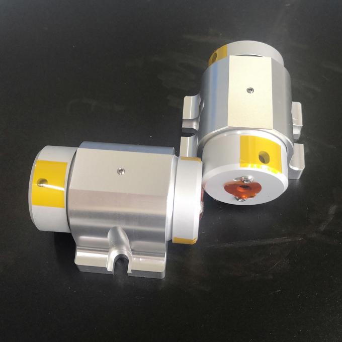 Aisladores de espacio libre de polarización óptica de Faraday de 1550 nm 0